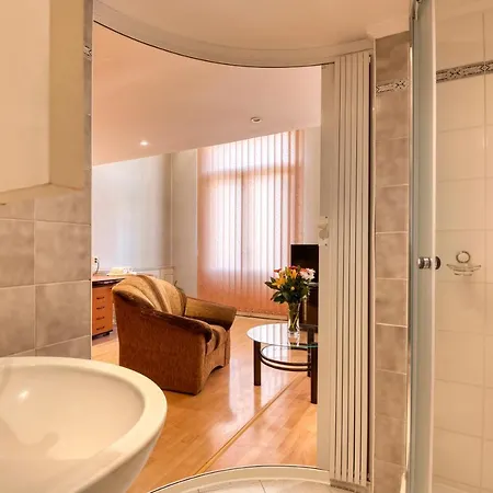 Hotel Skoliace Stredisko Ives