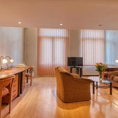 Hotel Skoliace Stredisko Ives Koszyce