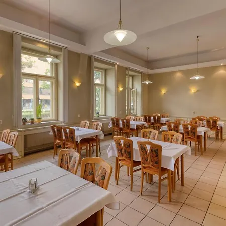 Skoliace Stredisko Ives