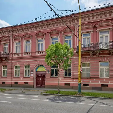 Hotel Skoliace Stredisko Ives Košice