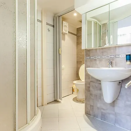 Hotel Skoliace Stredisko Ives Košice