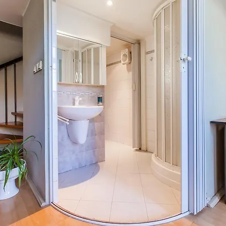 Skoliace Stredisko Ives Hotel *