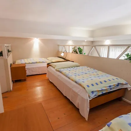 Hotel Skoliace Stredisko Ives *